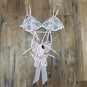 VTG Y2K 2000s Light Pink Lace Floral Sheer Strappy Rosette Lingerie Teddy